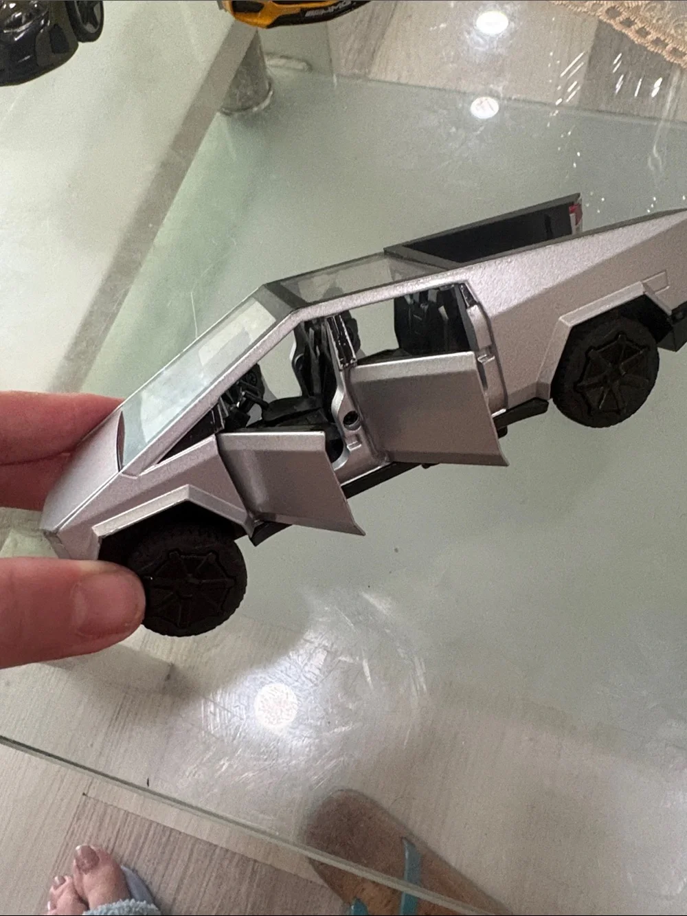 TESLA  Cybertruck Diecast Model Car  toy